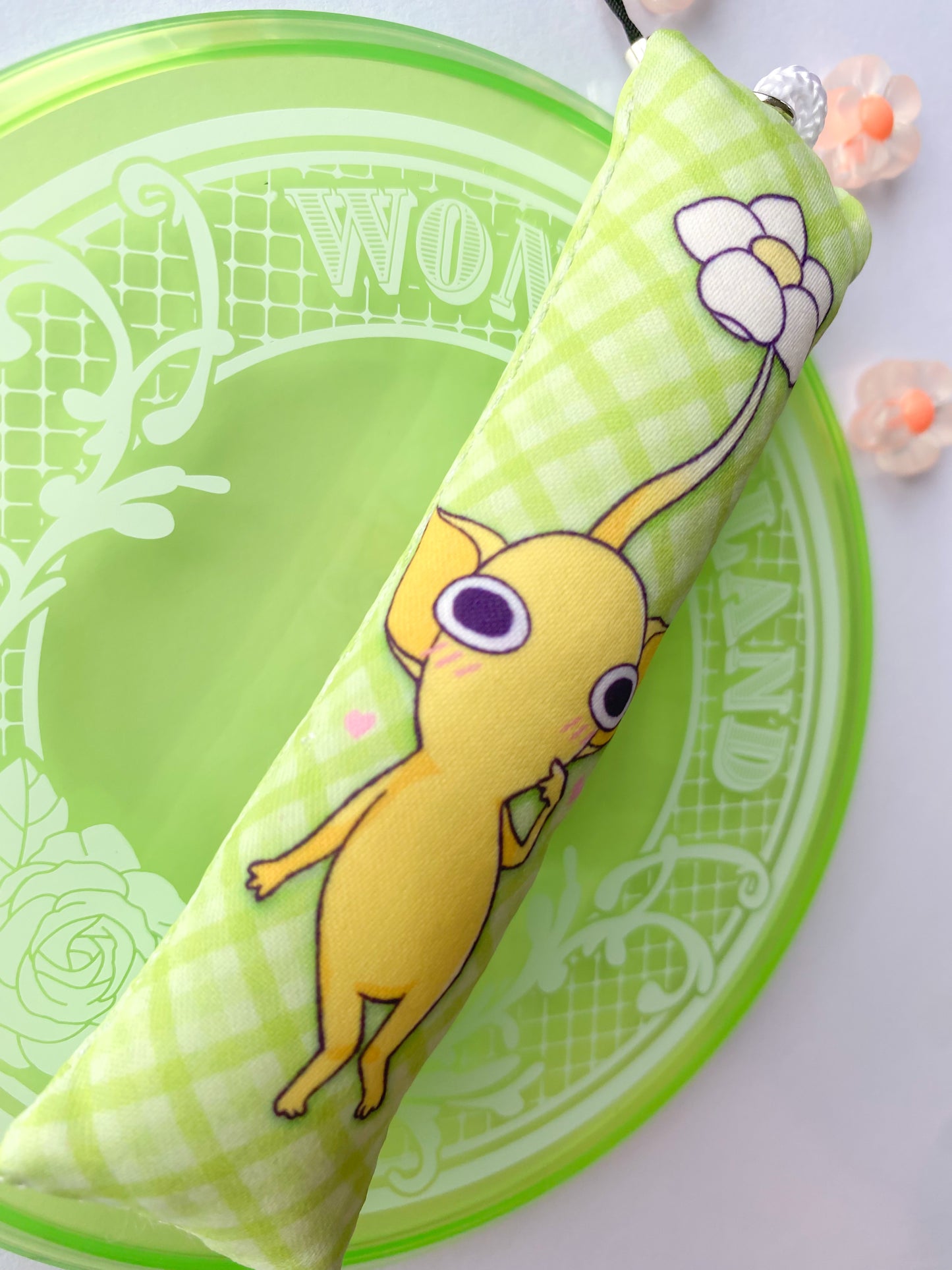 Pikmin - Mini Dakimakura (Pillow Keychains)